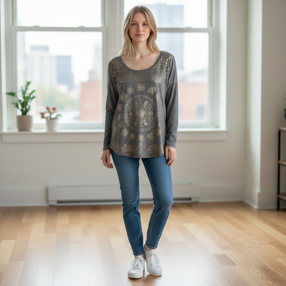 Lucky Brand gray 3/4-sleeve scoop neck t-shirt metallic gold foil graphic Sz XS